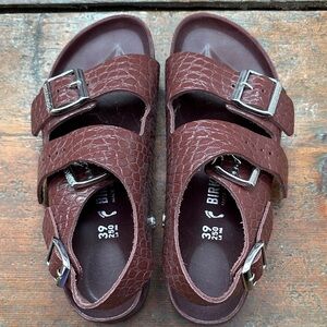 Birkenstock Textured Burgundy Sandals